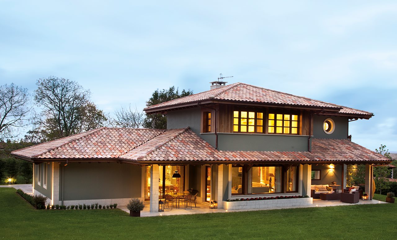 Fachada con cantera laminada